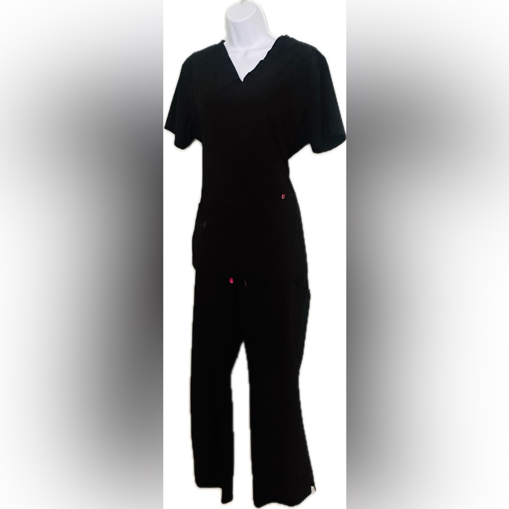 Black and pink scrub set, size medium by Smitten